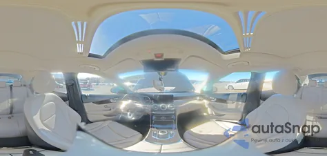 2019 Mercedes-Benz C 300 z USA, uszkodzony, nr VIN 55SWF8DB5KU310179